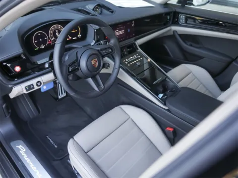 More photos of 2026 Porsche Panamera 4 at Porsche South Austin, TX