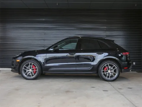 Photos of 2024 Porsche Macan S for sale in Austin, TX at Porsche South Austin