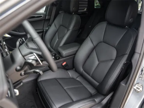 More photos of 2025 Porsche Macan at Porsche South Austin, TX