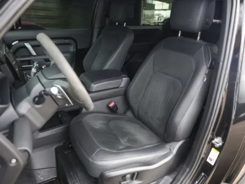 More photos of 2022 Land Rover Defender 90 V8 at Porsche South Austin, TX