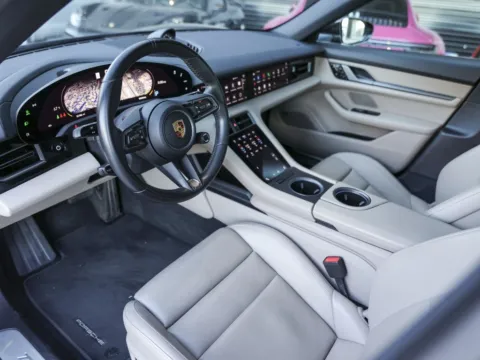 More photos of 2021 Porsche Taycan 4S at Porsche South Austin, TX