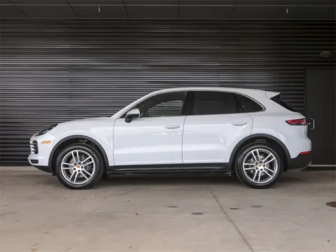 Photos of 2020 Porsche Cayenne for sale in Austin, TX at Porsche South Austin