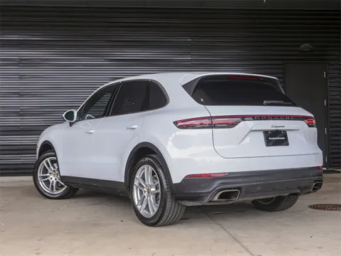 Another view of 2020 Porsche Cayenne for sale in Austin, TX at Porsche South Austin