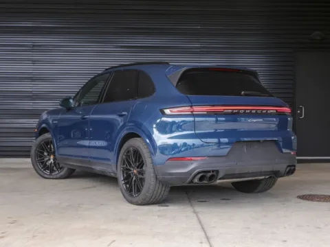 Another view of 2025 Porsche Cayenne E-Hybrid for sale in Austin, TX at Porsche South Austin