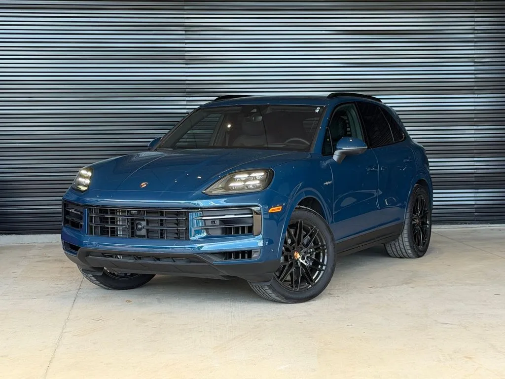 Unknown 2025 Porsche Cayenne E-Hybrid for sale in Austin, TX