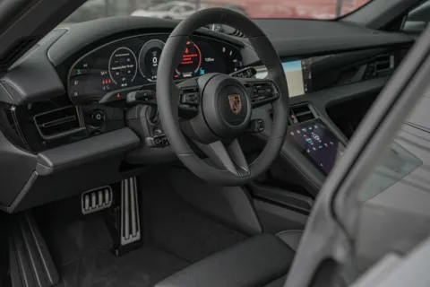 More photos of 2025 Porsche Taycan 4S at Porsche South Austin, TX