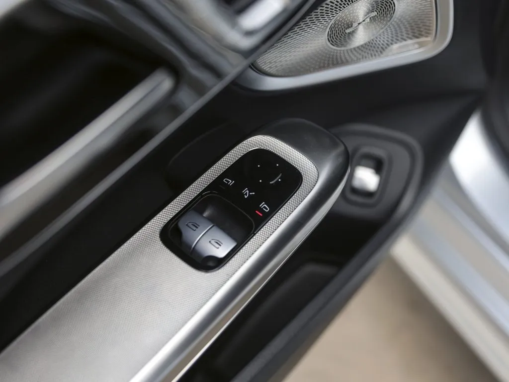 2024 Mercedes-Benz CLE CLE 300 - Photo 36