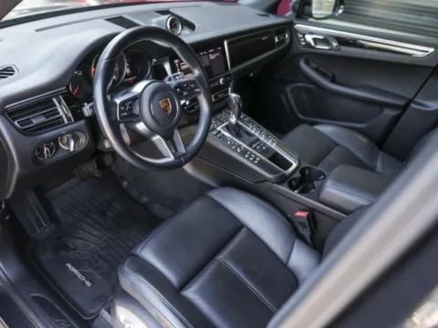 More photos of 2021 Porsche Macan at Porsche South Austin, TX