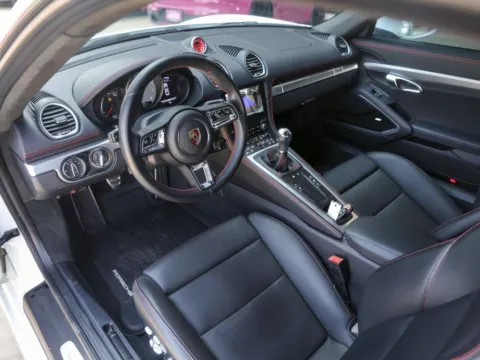 More photos of 2025 Porsche 718 Cayman S at Porsche South Austin, TX
