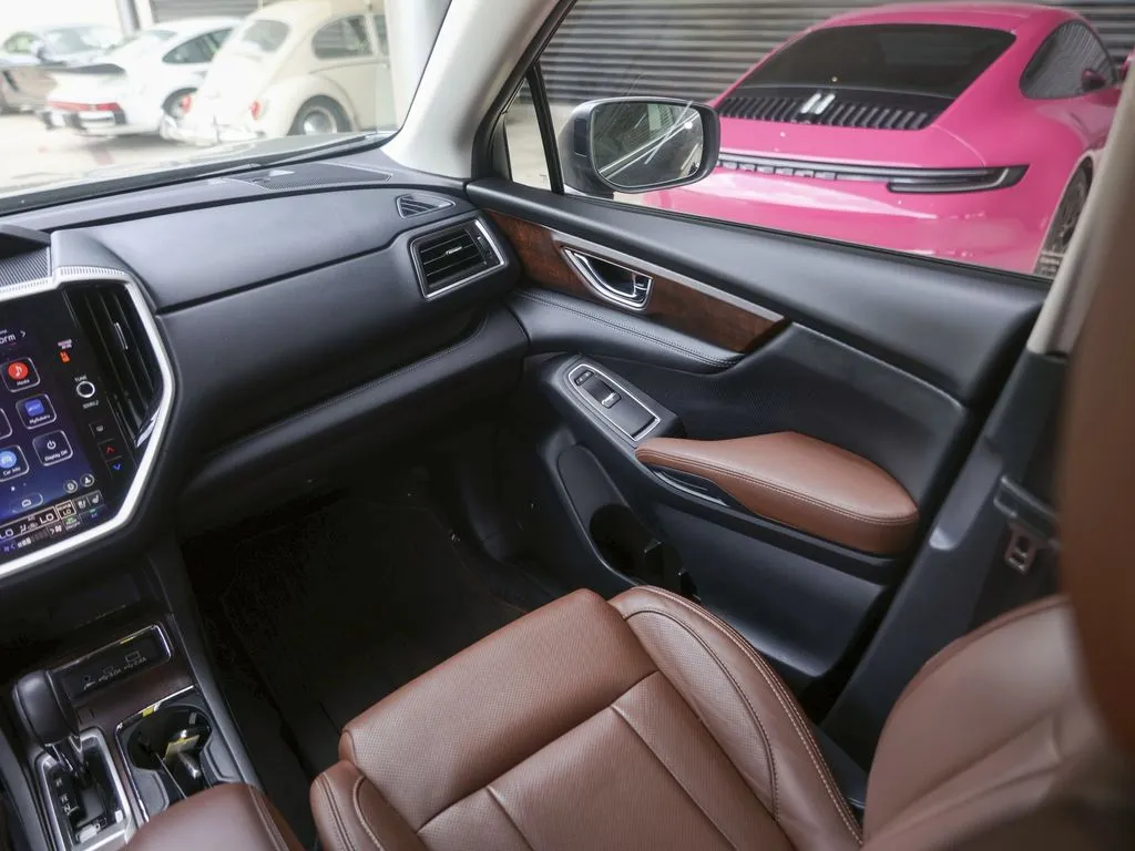 2023 Subaru Ascent Touring - Photo 34