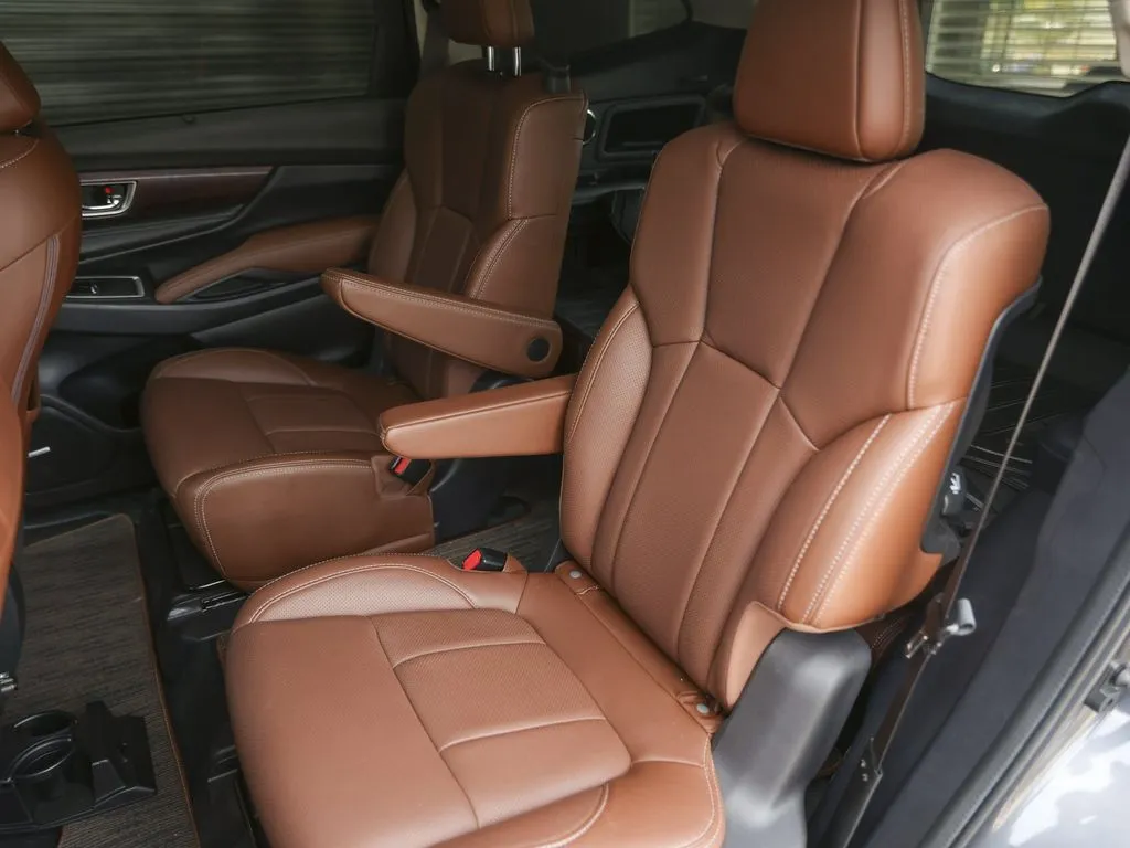 2023 Subaru Ascent Touring - Photo 31