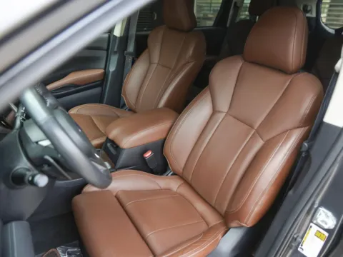 More photos of 2023 Subaru Ascent Touring at Porsche South Austin, TX