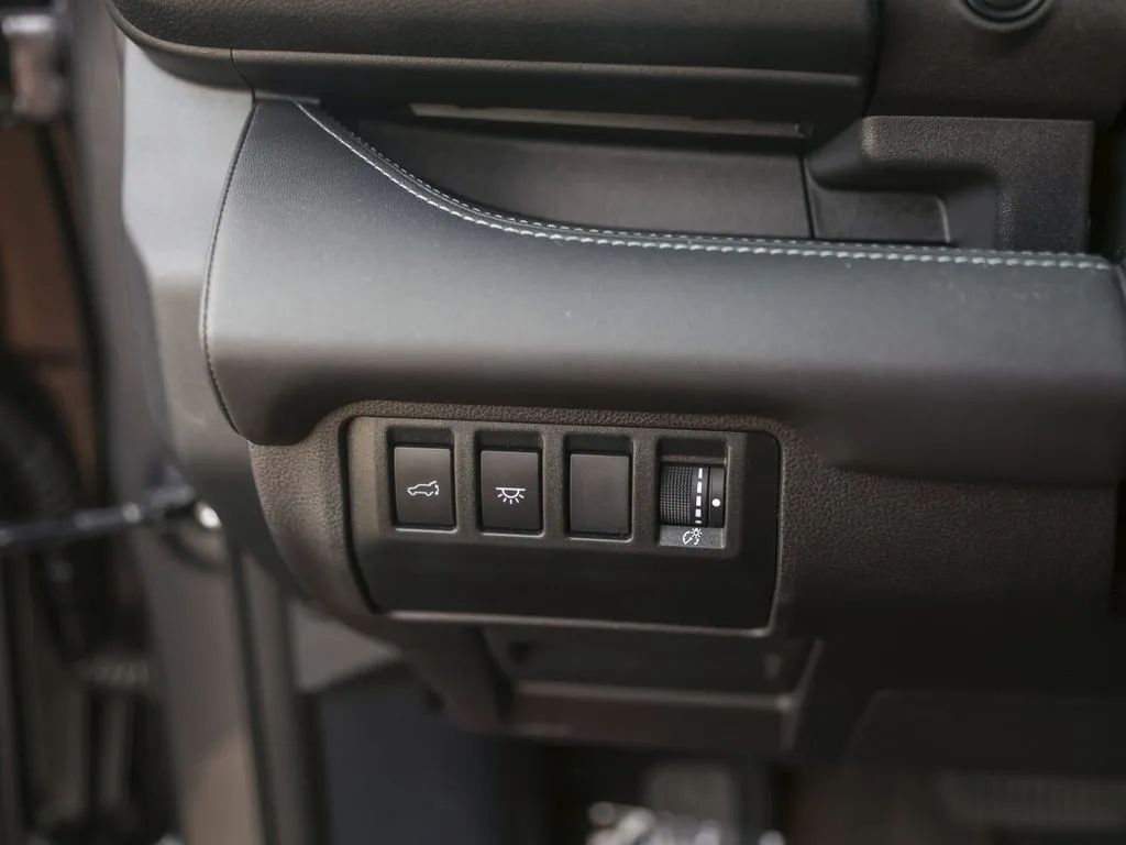 2023 Subaru Ascent Touring - Photo 22