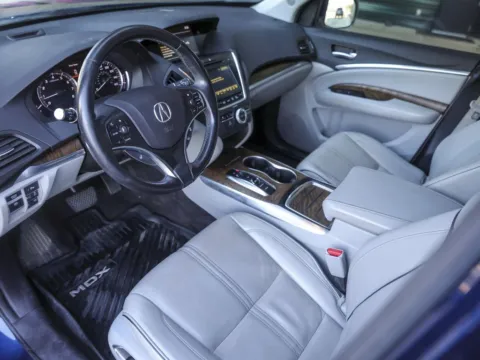 More photos of 2019 Acura MDX 3.5L Advance Package at Porsche South Austin, TX