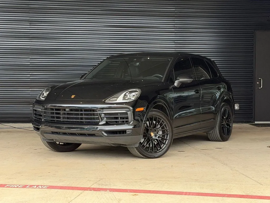 Black 2023 Porsche Cayenne for sale in Austin, TX