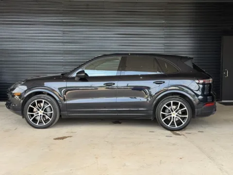 Photos of 2020 Porsche Cayenne S for sale in Austin, TX at Porsche South Austin