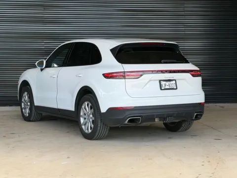 Another view of 2020 Porsche Cayenne for sale in Austin, TX at Porsche South Austin