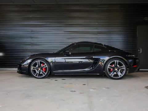 Photos of 2025 Porsche 718 Cayman S for sale in Austin, TX at Porsche South Austin