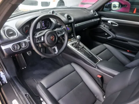 More photos of 2025 Porsche 718 Cayman S at Porsche South Austin, TX