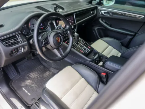 More photos of 2023 Porsche Macan S at Porsche South Austin, TX