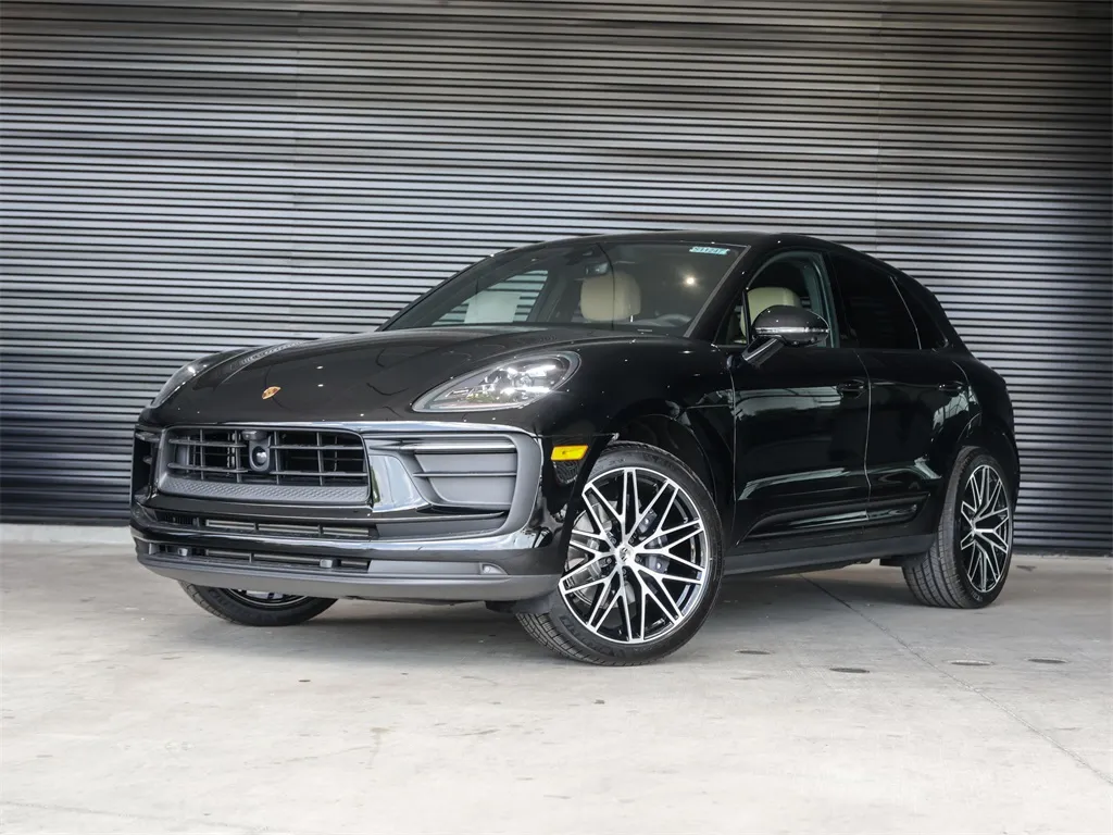 2025 Porsche Macan for sale in Austin, TX