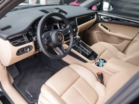 More photos of 2025 Porsche Macan at Porsche South Austin, TX