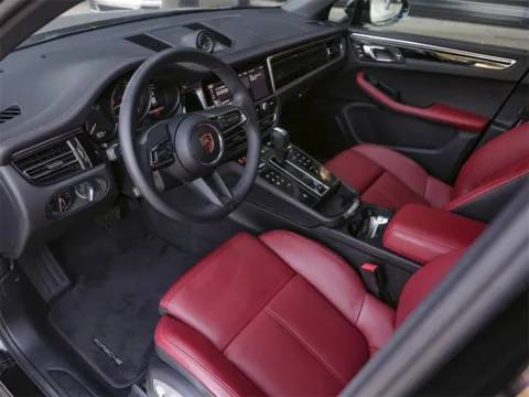More photos of 2025 Porsche Macan at Porsche South Austin, TX