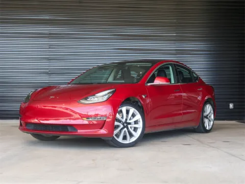 Red 2018 Tesla Model 3 Long Range for sale in Austin, TX