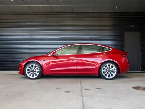 Photos of 2018 Tesla Model 3 Long Range for sale in Austin, TX at Porsche South Austin