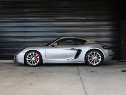 Photos of 2024 Porsche 718 Cayman S for sale in Austin, TX at Porsche South Austin