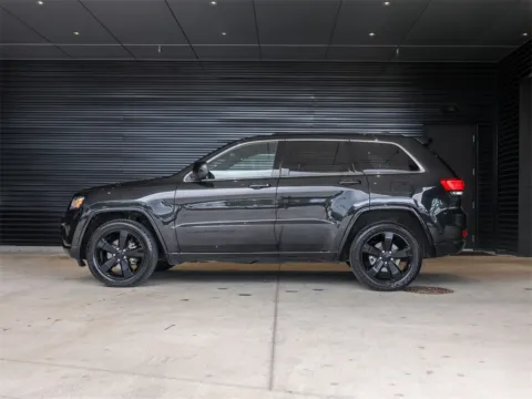 Photos of 2015 Jeep Grand Cherokee Altitude for sale in Austin, TX at Porsche South Austin