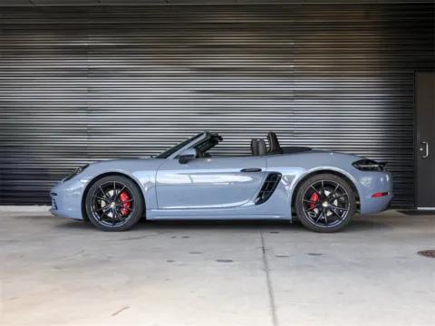 Photos of 2024 Porsche 718 Boxster S for sale in Austin, TX at Porsche South Austin
