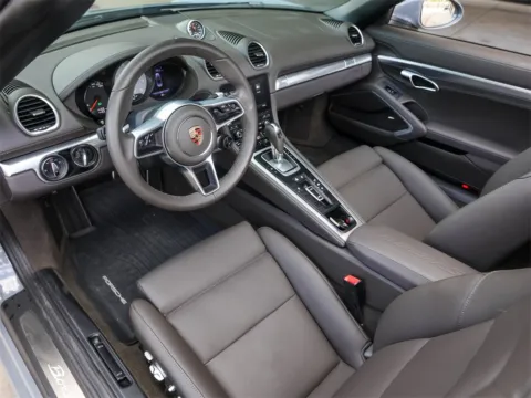 More photos of 2024 Porsche 718 Boxster S at Porsche South Austin, TX