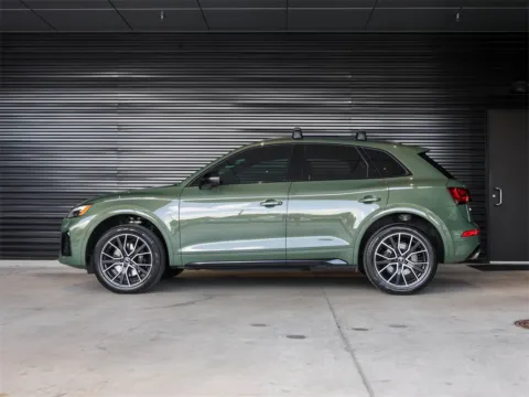 Photos of 2024 Audi SQ5 Premium Plus for sale in Austin, TX at Porsche South Austin