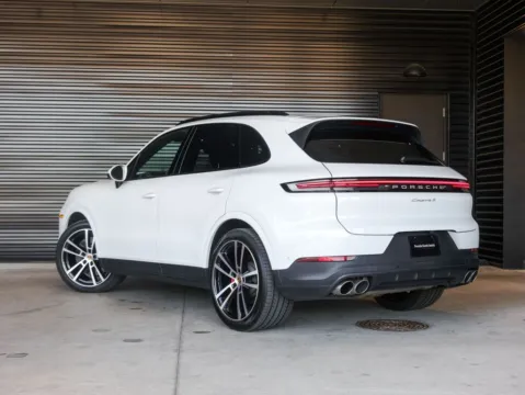 Another view of 2024 Porsche Cayenne S for sale in Austin, TX at Porsche South Austin