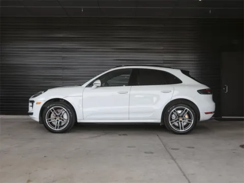 Photos of 2020 Porsche Macan Turbo for sale in Austin, TX at Porsche South Austin