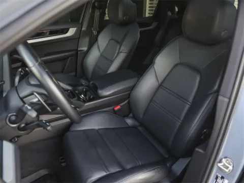 More photos of 2024 Porsche Cayenne Coupe S at Porsche South Austin, TX