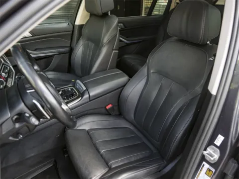 More photos of 2020 BMW X7 xDrive40i at Porsche South Austin, TX