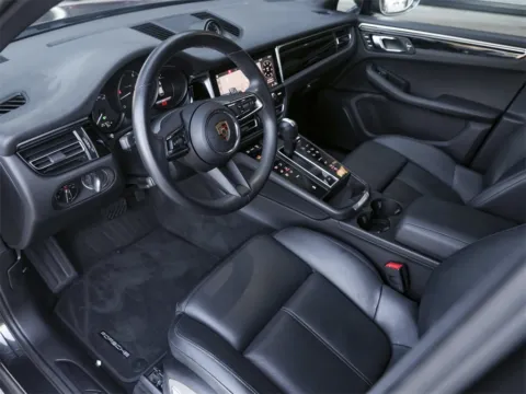 More photos of 2023 Porsche Macan at Porsche South Austin, TX