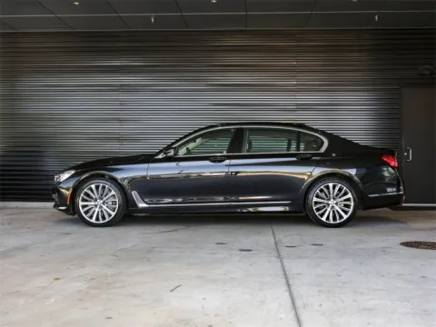 Photos of 2019 BMW 7 Series 750i for sale in Austin, TX at Porsche South Austin