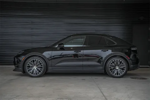 Photos of 2025 Porsche Macan Electric 2 for sale in Austin, TX at Porsche South Austin