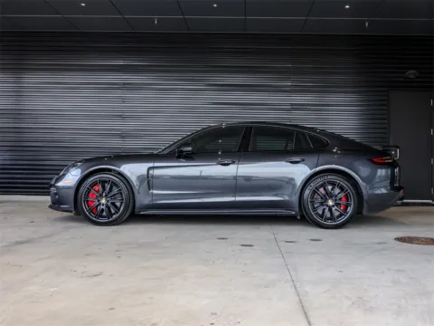 Photos of 2018 Porsche Panamera E-Hybrid Turbo S for sale in Austin, TX at Porsche South Austin