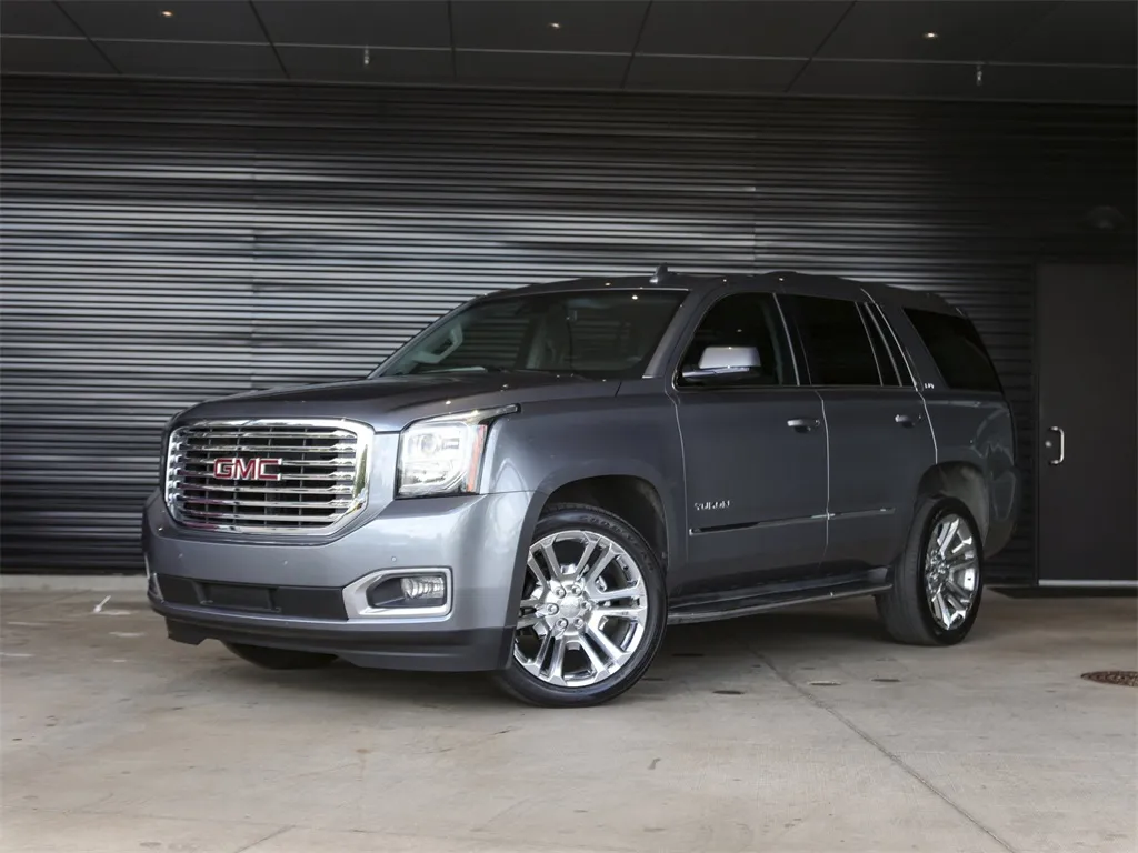 Gray 2018 GMC Yukon SLT for sale in Austin, TX