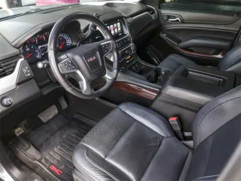 More photos of 2018 GMC Yukon SLT at Porsche South Austin, TX