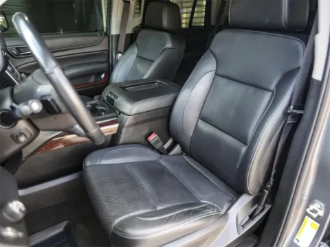 More photos of 2018 GMC Yukon SLT at Porsche South Austin, TX