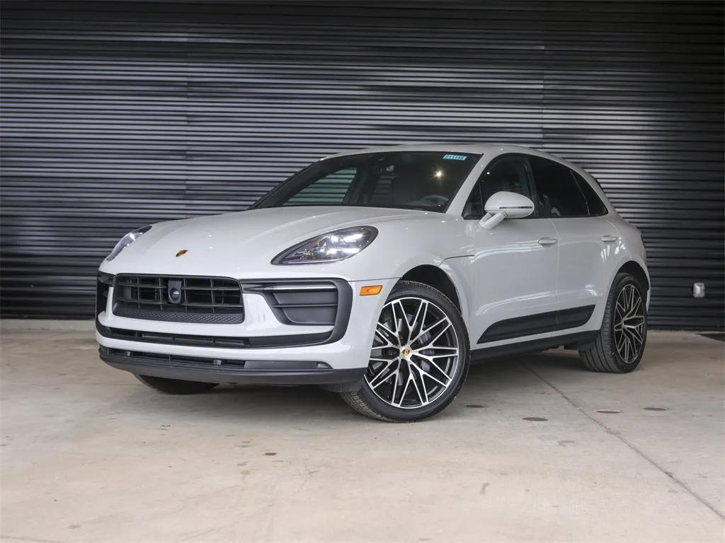 2025 Porsche Macan for sale in Austin, TX