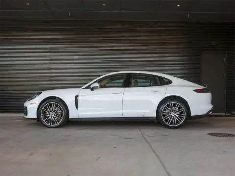 Photos of 2022 Porsche Panamera for sale in Austin, TX at Porsche South Austin