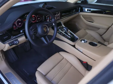 More photos of 2022 Porsche Panamera at Porsche South Austin, TX