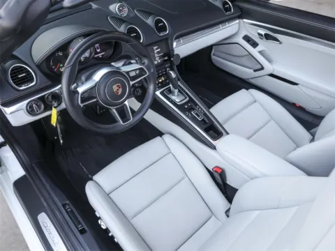 More photos of 2023 Porsche 718 Boxster S at Porsche South Austin, TX