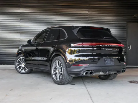Another view of 2024 Porsche Cayenne for sale in Austin, TX at Porsche South Austin